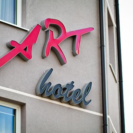 Art Hotel Slavonski Brod Buitenkant foto