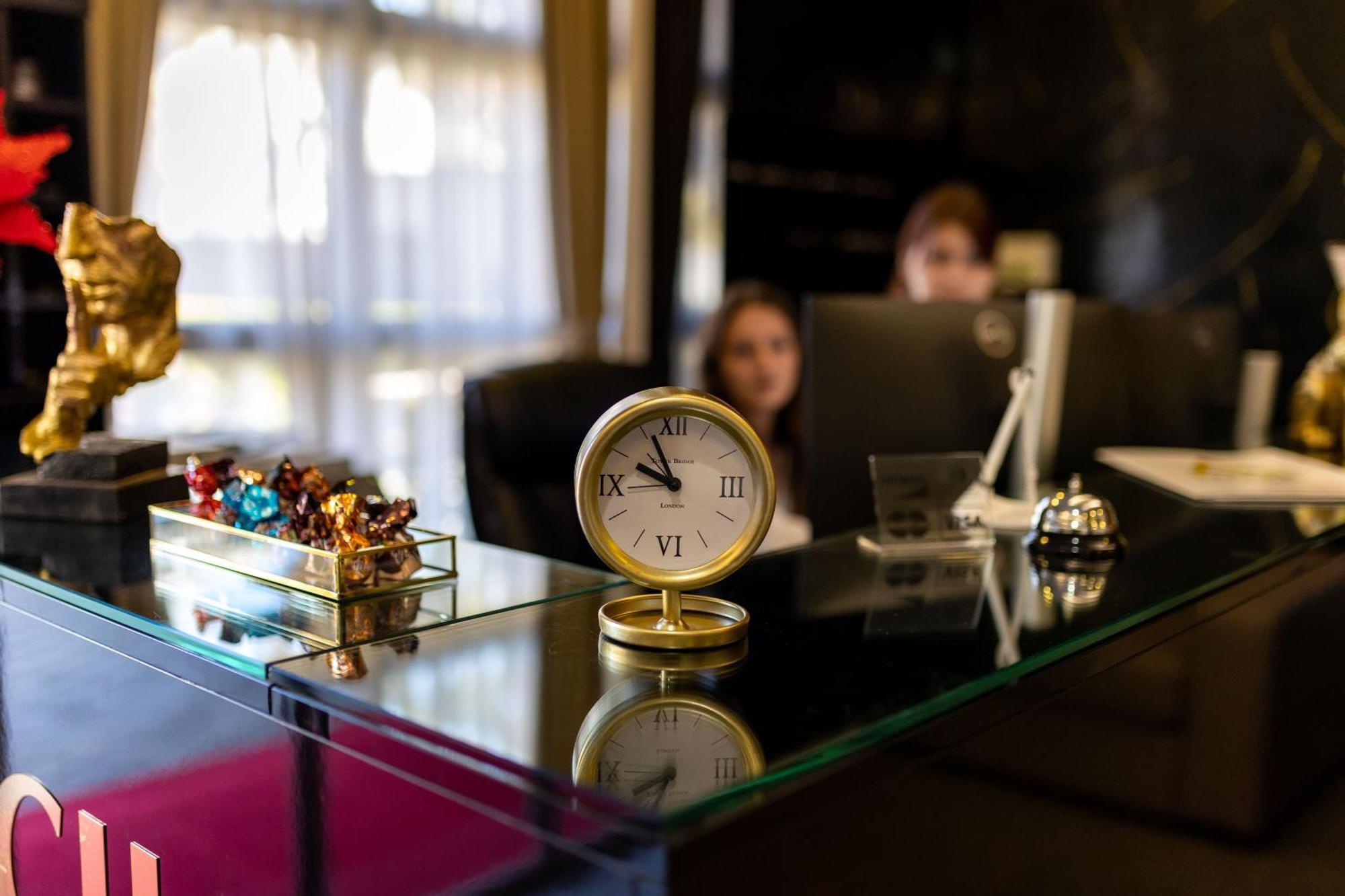 Art Hotel Slavonski Brod Buitenkant foto