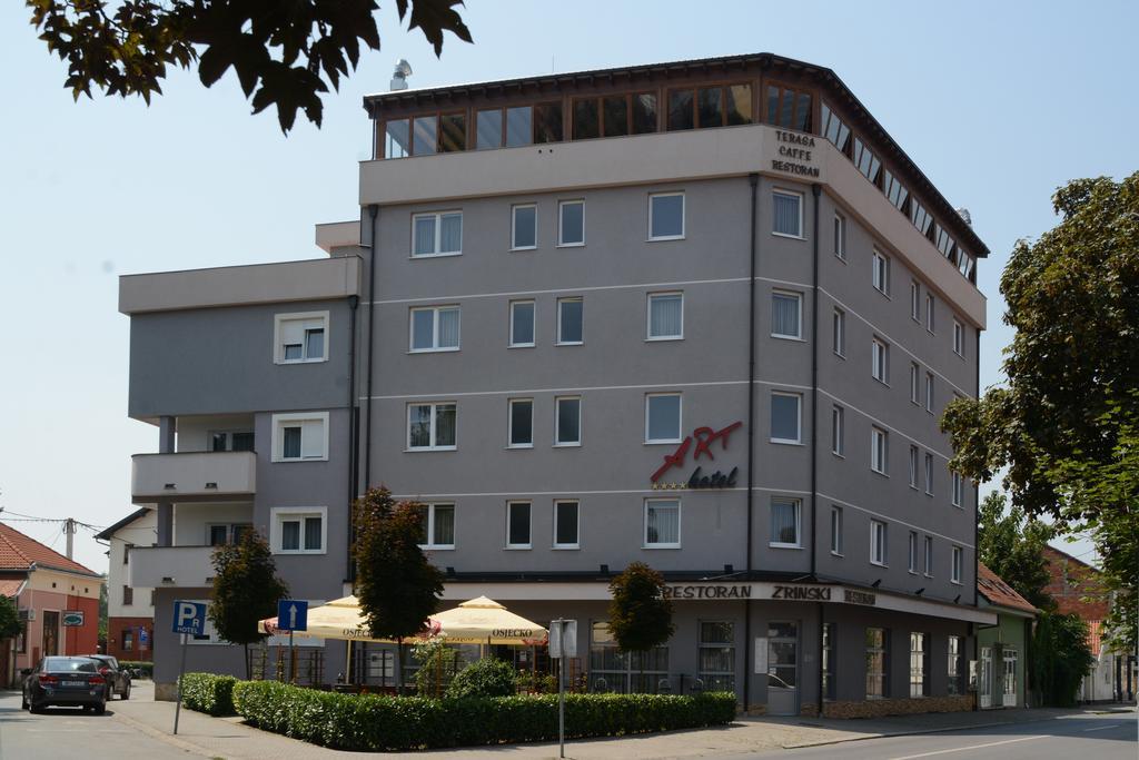 Art Hotel Slavonski Brod Buitenkant foto